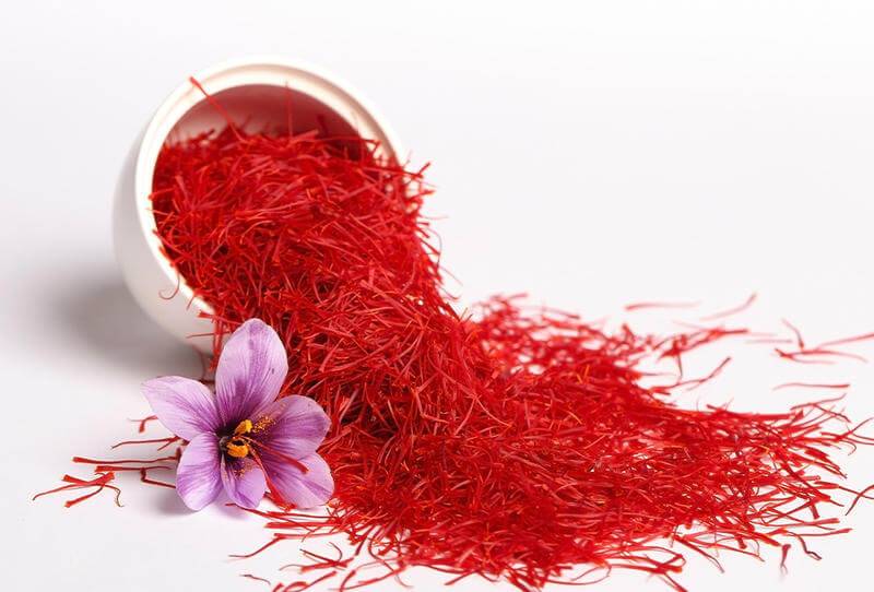 تاثیر اسید هیومیک شوک بر روی زعفران