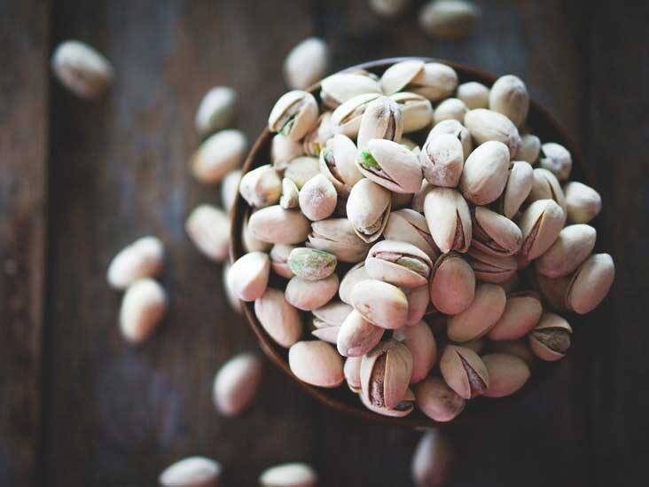 زمان و میزان استفاده از کود اوره برای درخت پسته